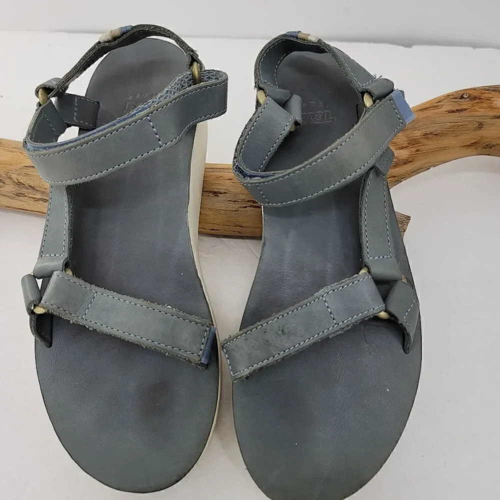 Teva universal leather flatform sandals